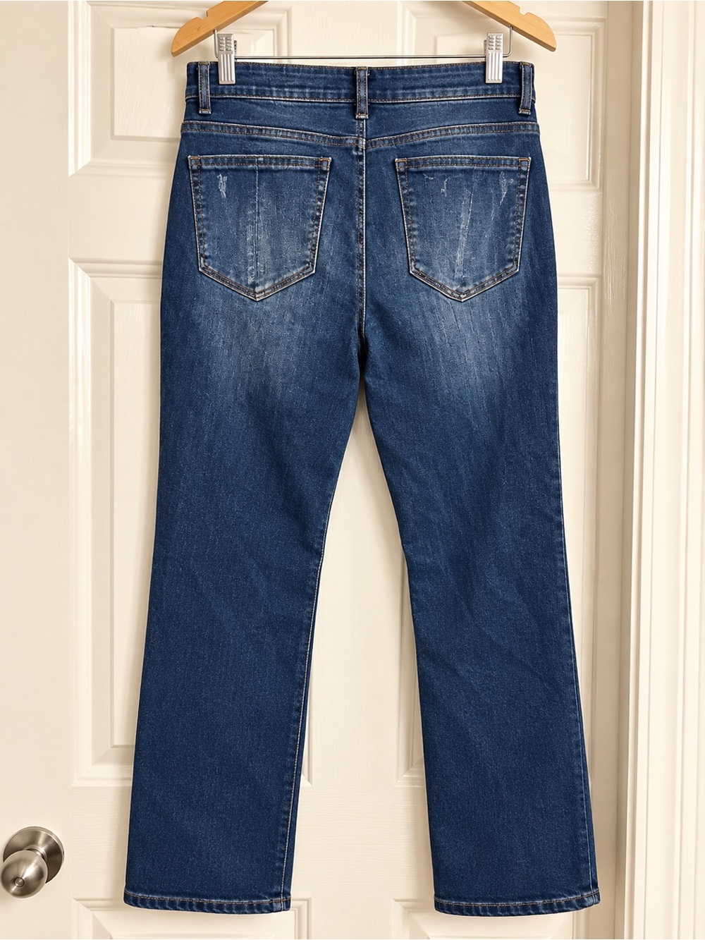 Democracy Absolution Floral Embroidered Straight Leg Jeans Size 8 NWOT - Picture 3 of 4